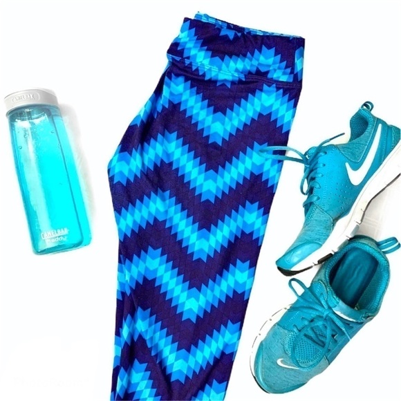 Athletic Blue Chevron Workout Yoga Leggings - Picture 1 of 10